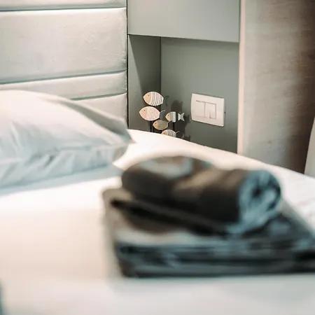 Sea House Pool, Jacuzzi & Bikes, Sup - Privilege Point & Nyaraló Selce